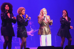 Je tire ma révérence