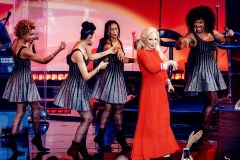 1_Je-tire-ma-reverence-5