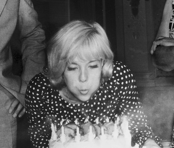 Site officiel de Sylvie Vartan