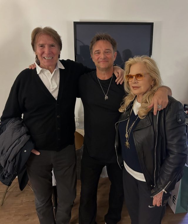 Site officiel de Sylvie Vartan